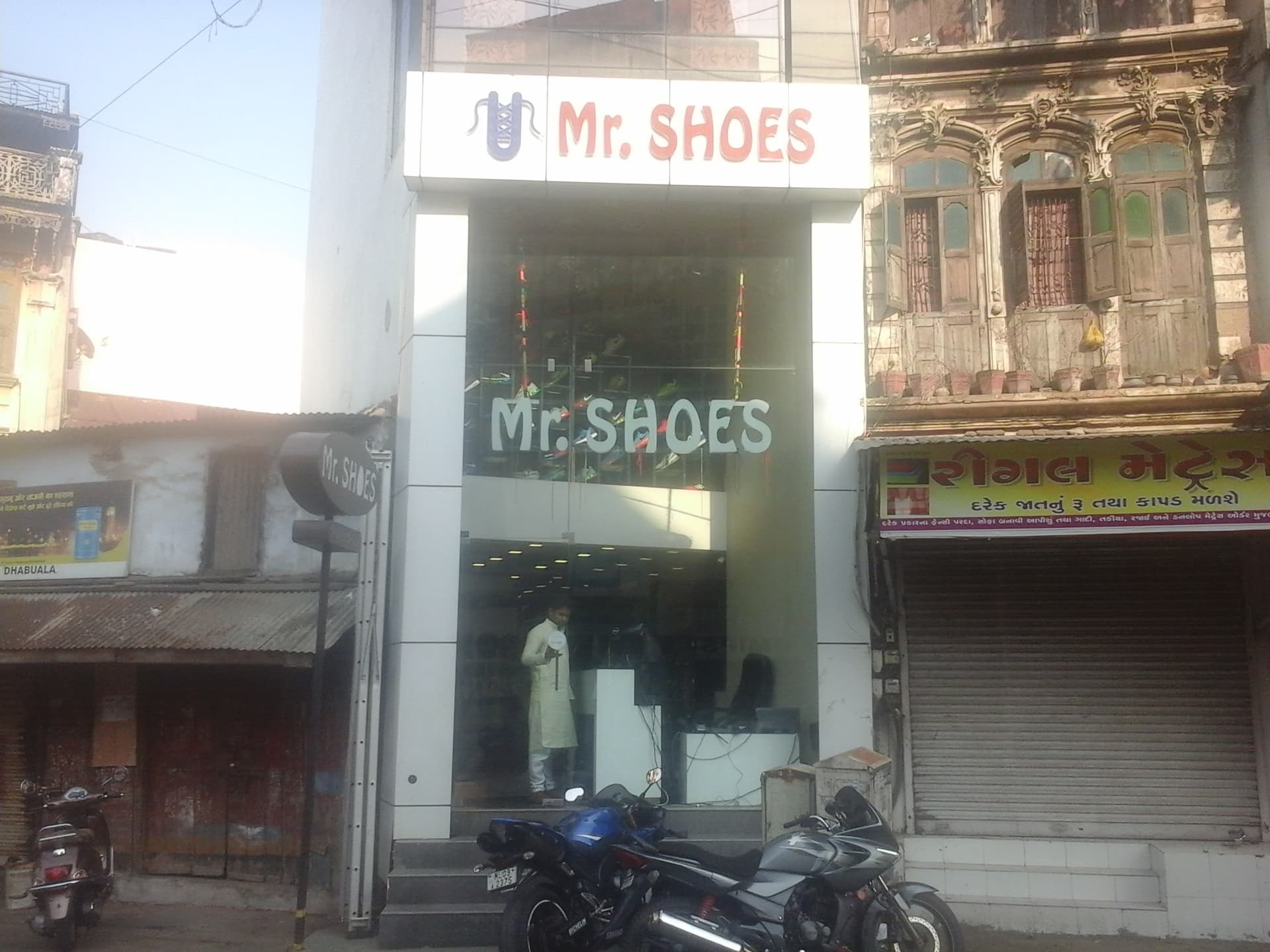 Mr. Shoes