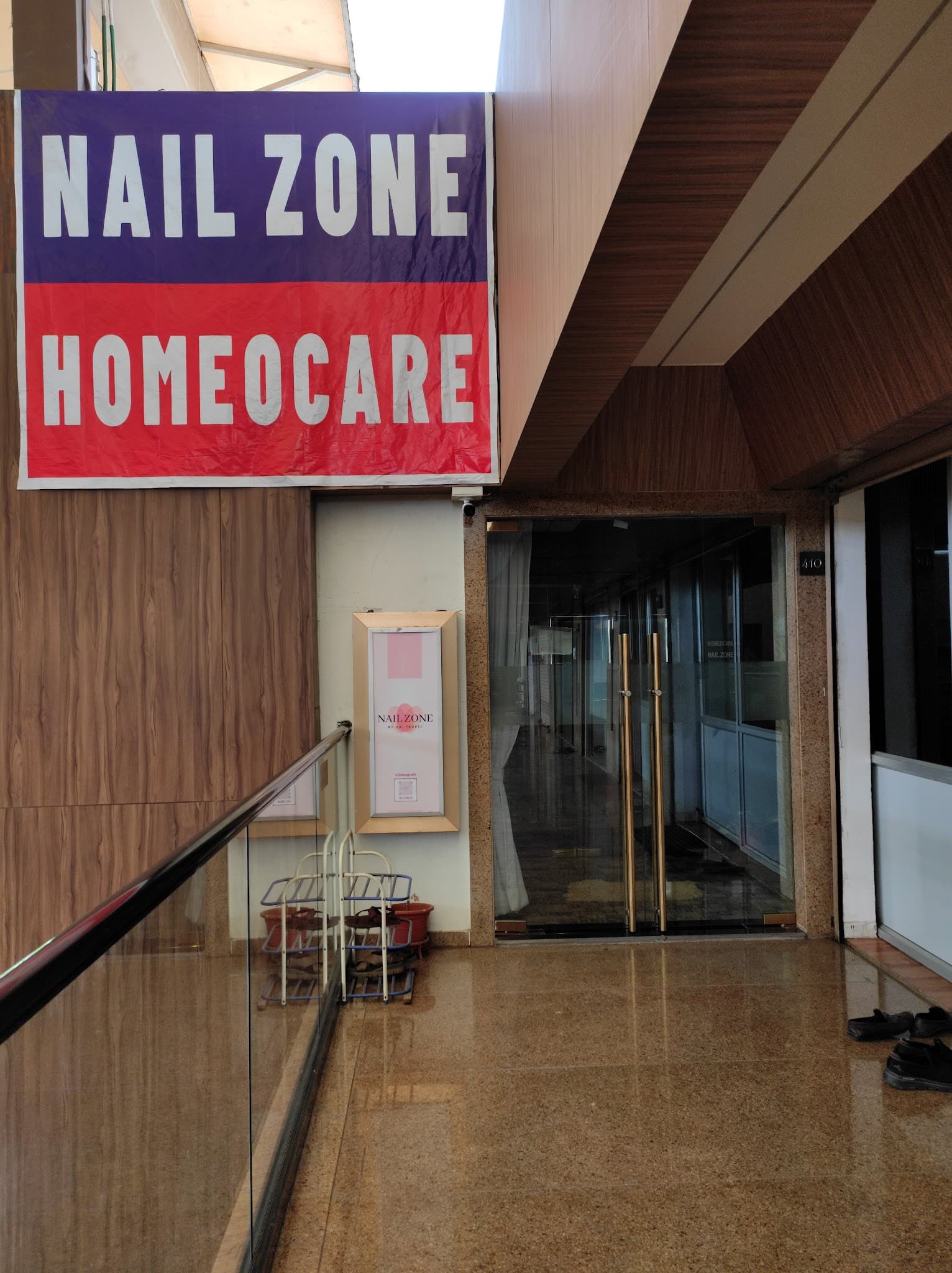 Nail Zone