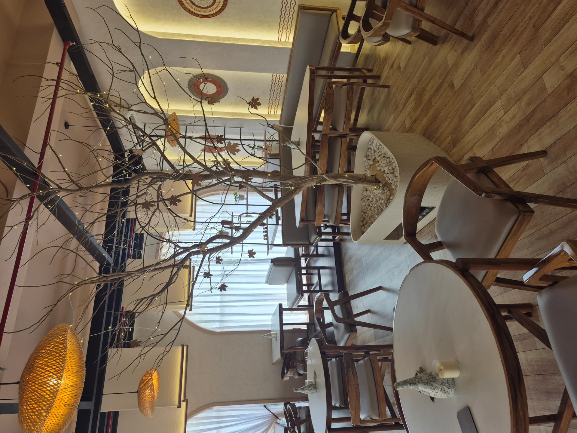 Deem light cafe & Restro