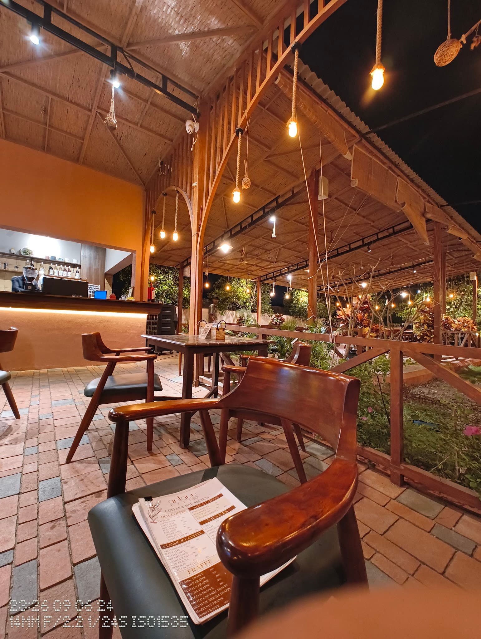 RUSTIC ROUTS CAFF