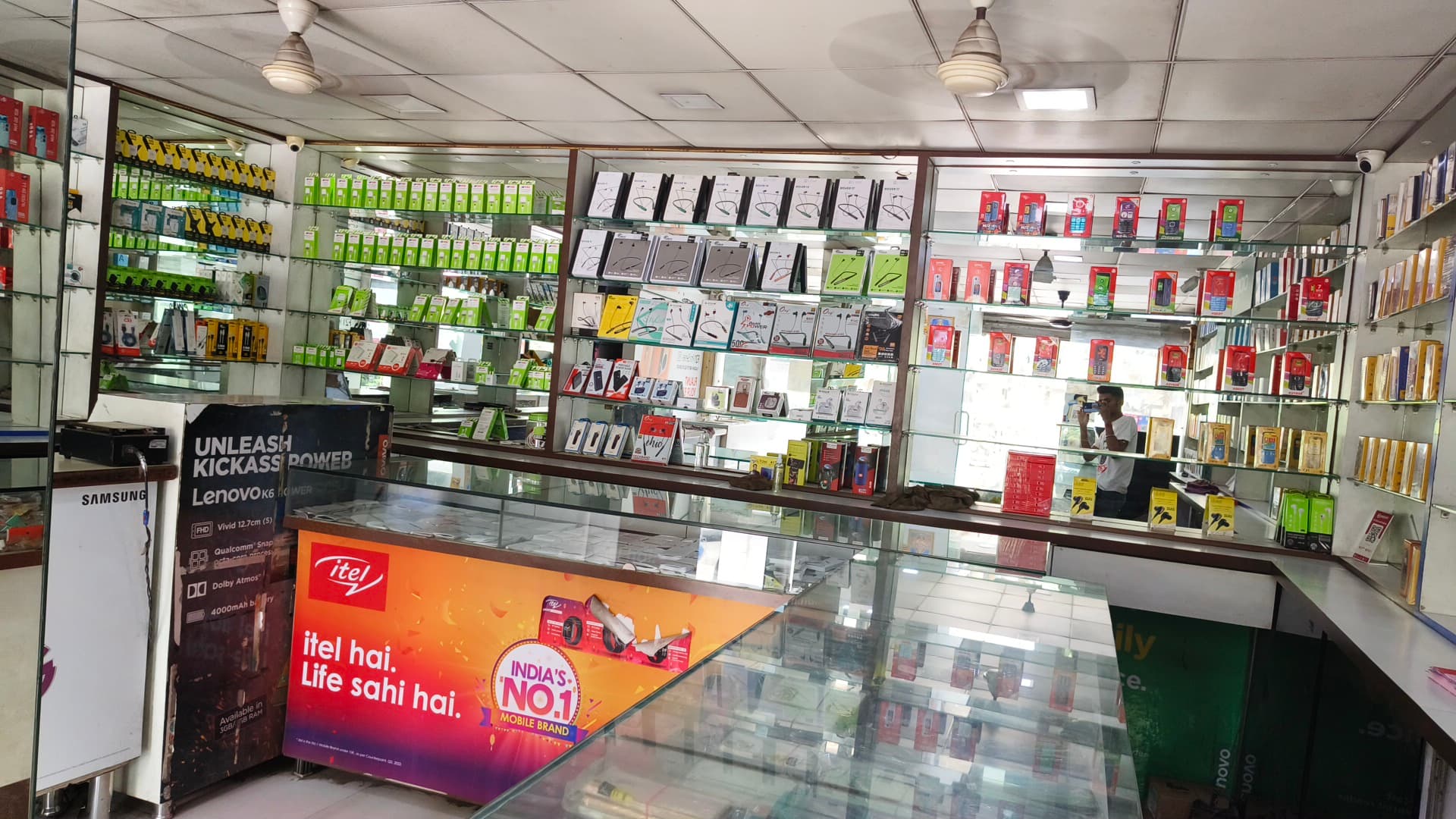 Ashapuri Mobile Showroom