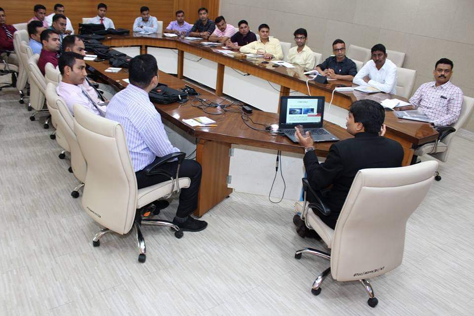 CYBER LAWYER CYBER CRIME INVESTIGATOR DATA SECURITY AND PRIVACY LAWS SPECIALIST SURAT GUJARAT INDIA.