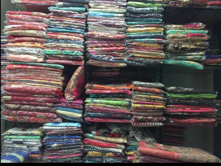 Dhaarmi Fashion