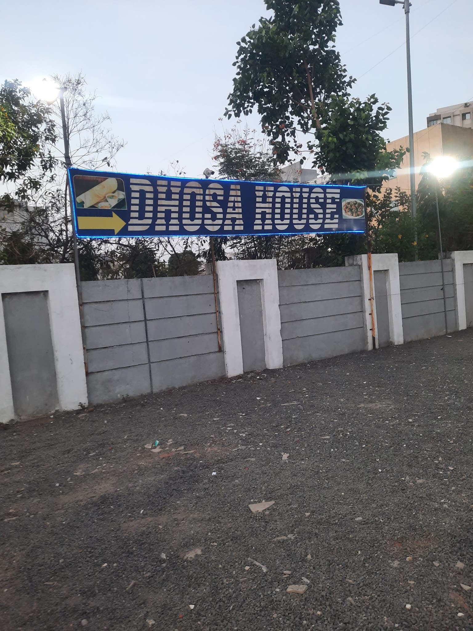 Dhosa House