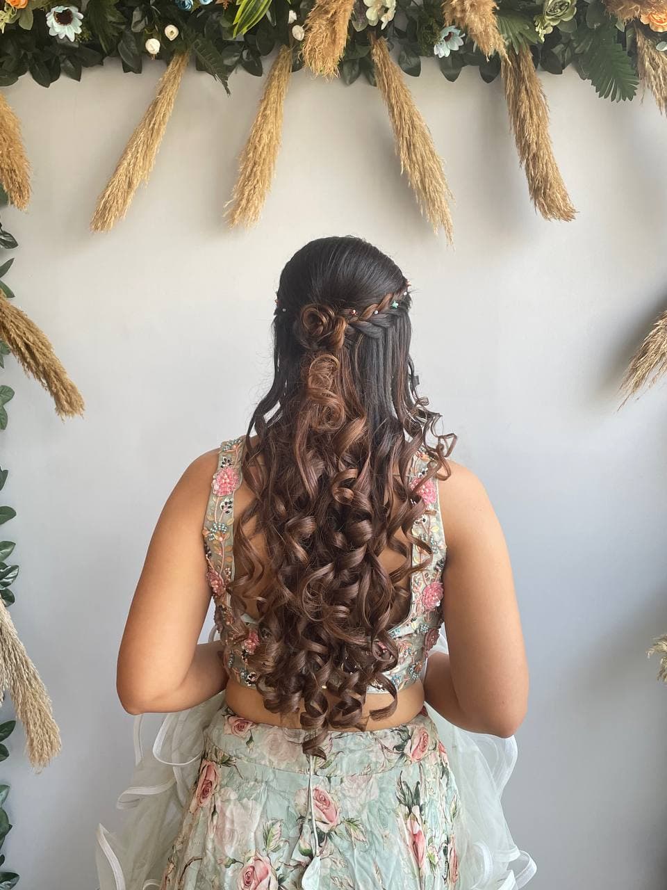 Dhruvi Beauty Care