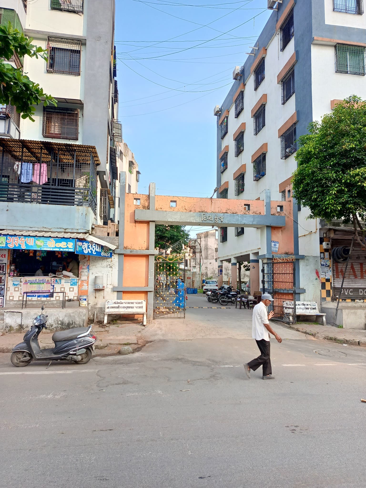 Divyakunj Apartment