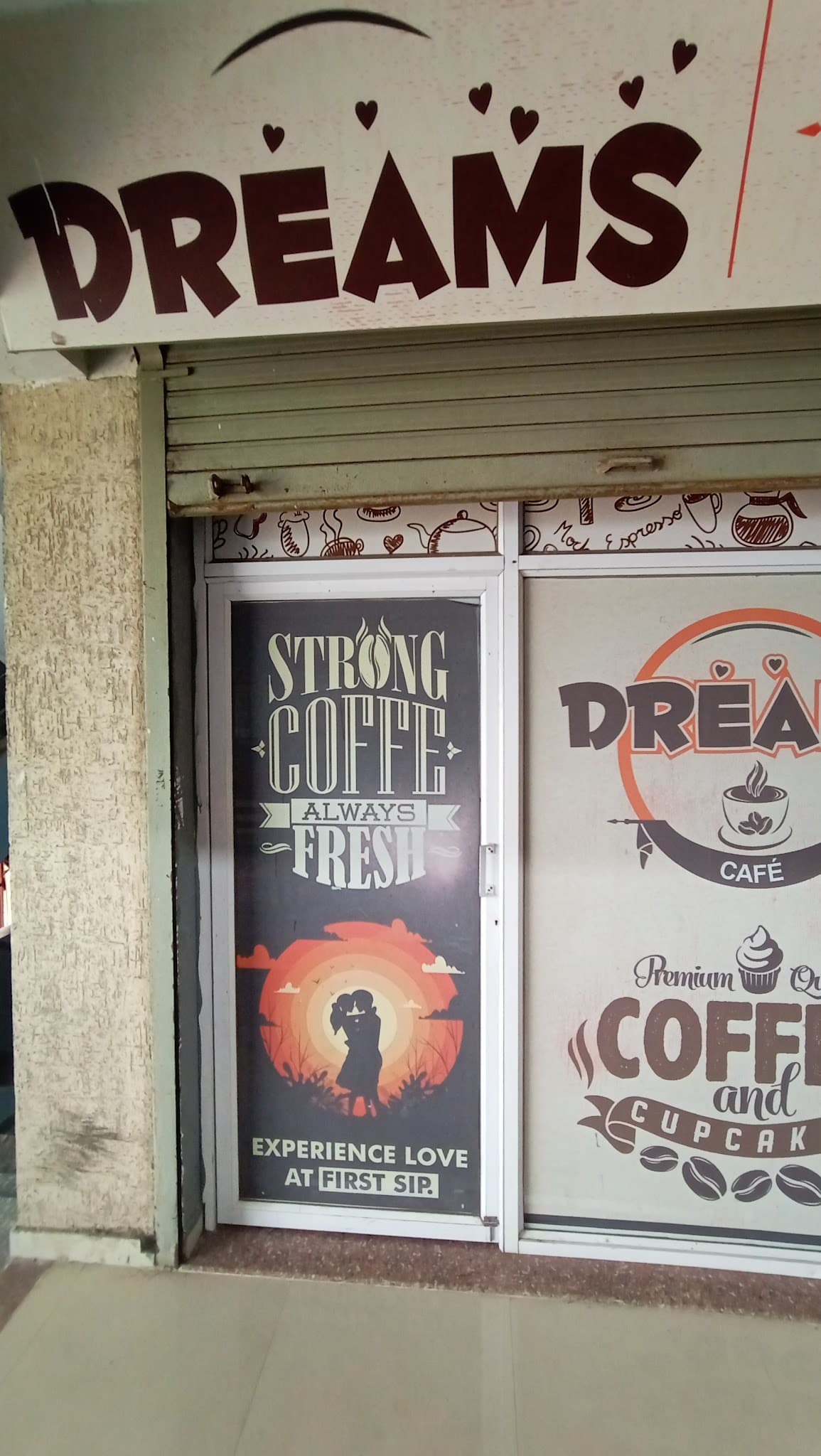 Dream's Cafe