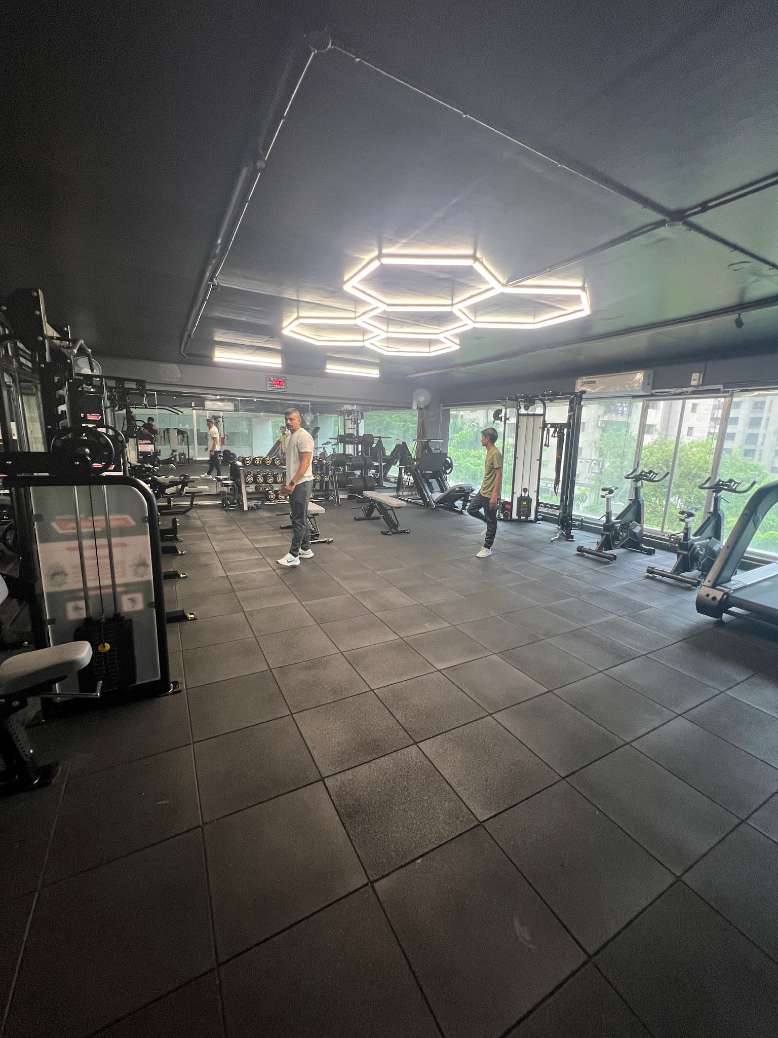 Fitness With Gomzi Adajan - Best Fitness Centre in Adajan | Best Weight Loss Centre in Adajan