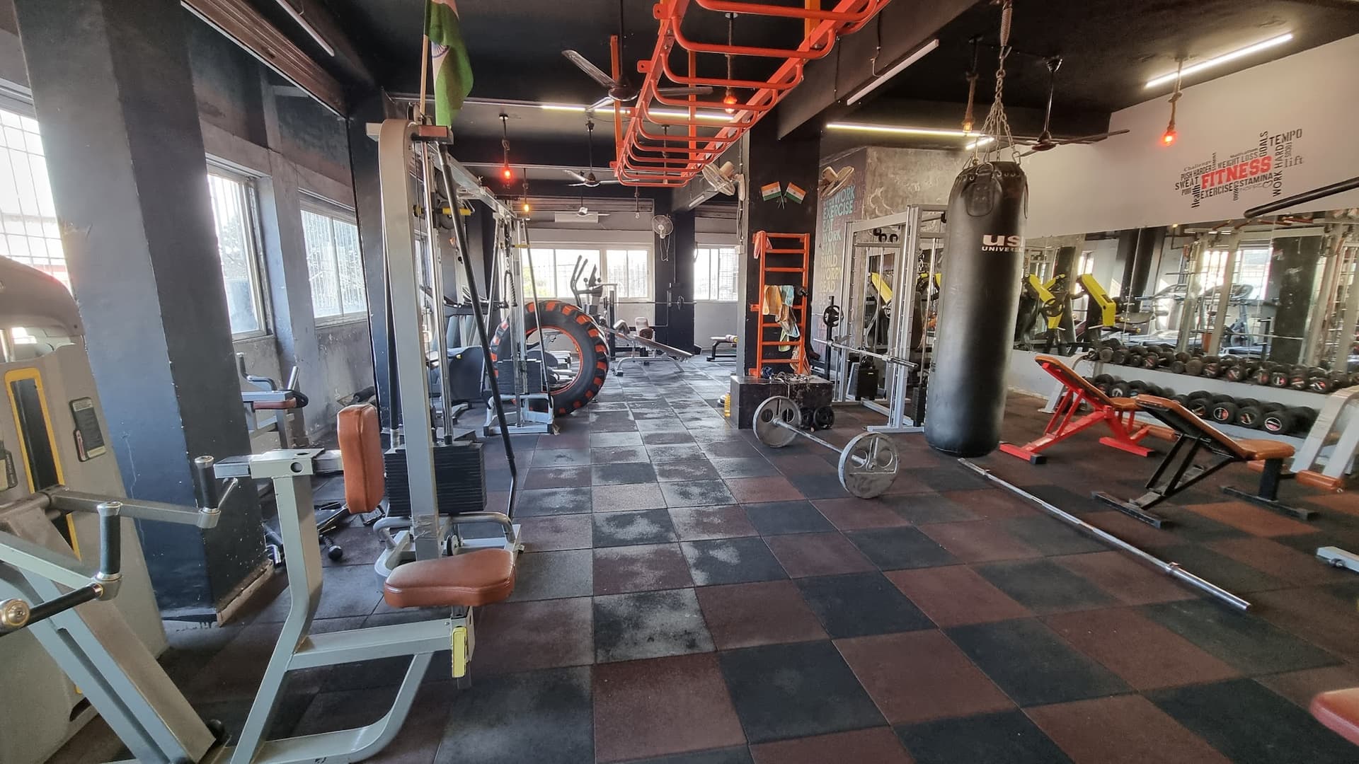 Golden Fitness Gym 2