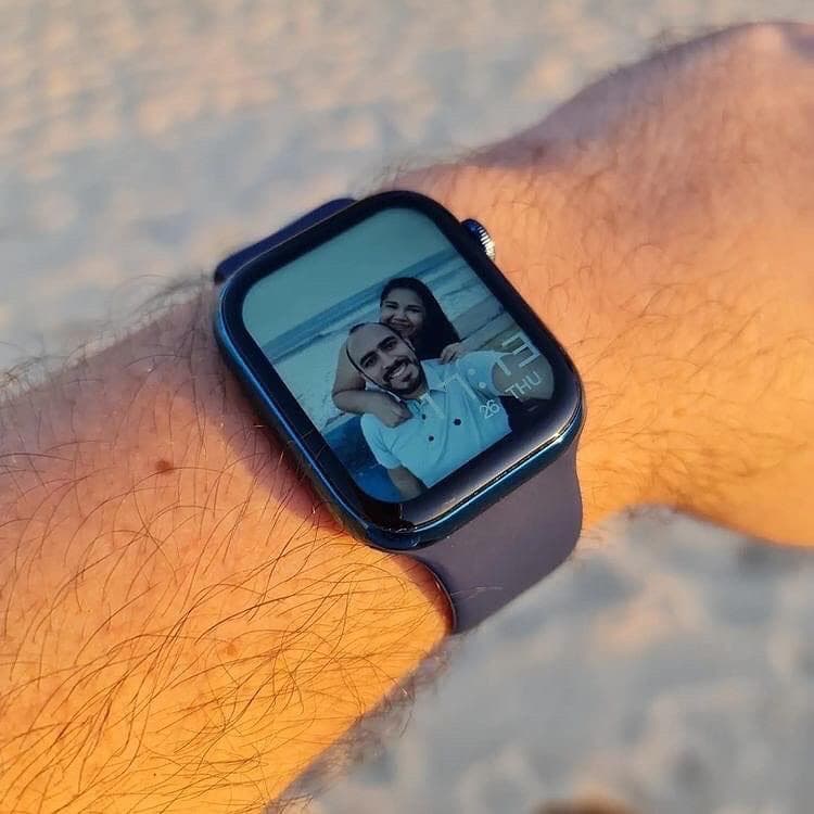 Gopinath Smartwatches & Airpods