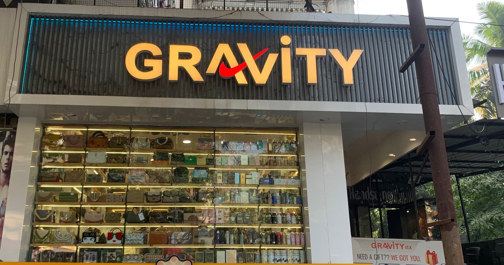 Gravity bag belt & perfume