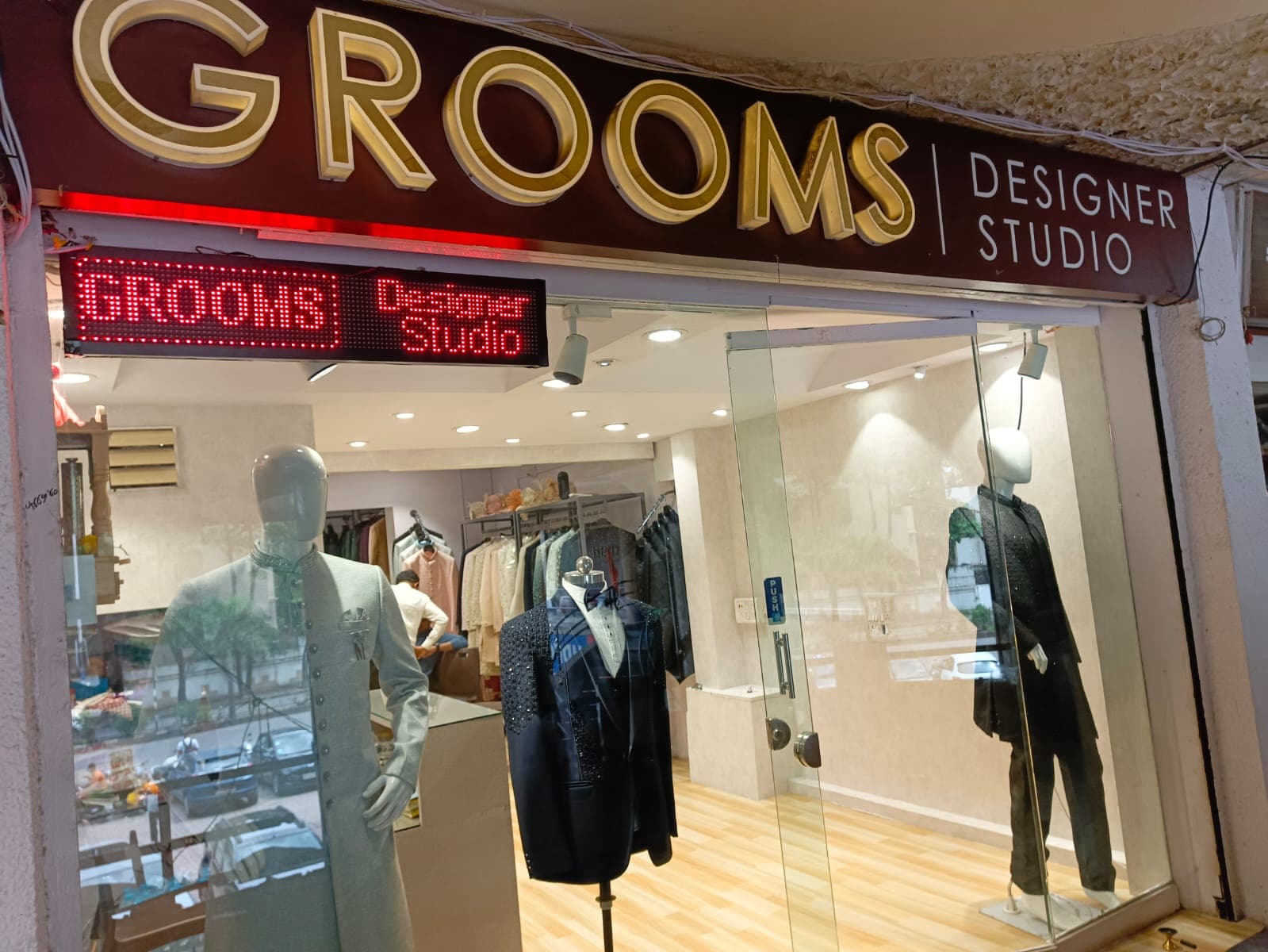 grooms designer studio