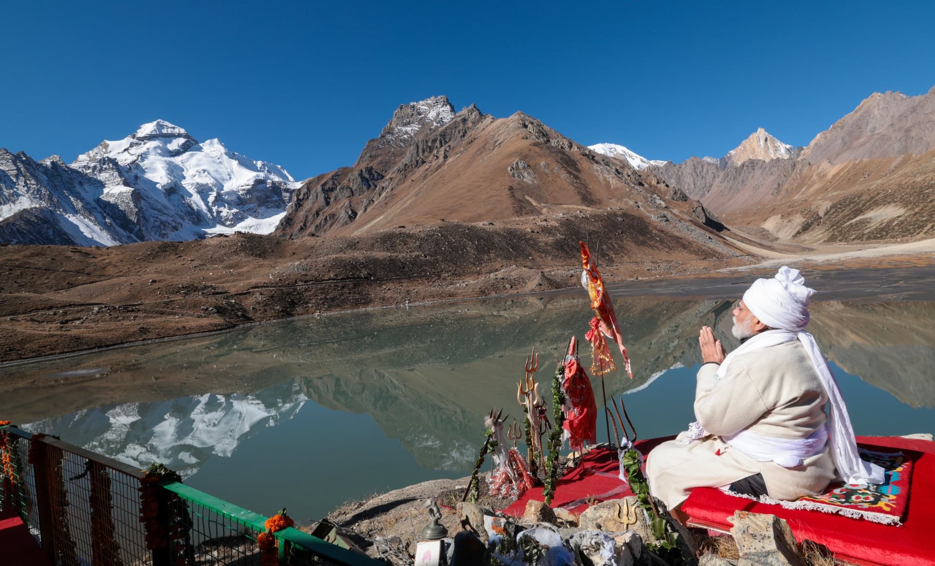 GS TOUR TRAVELS