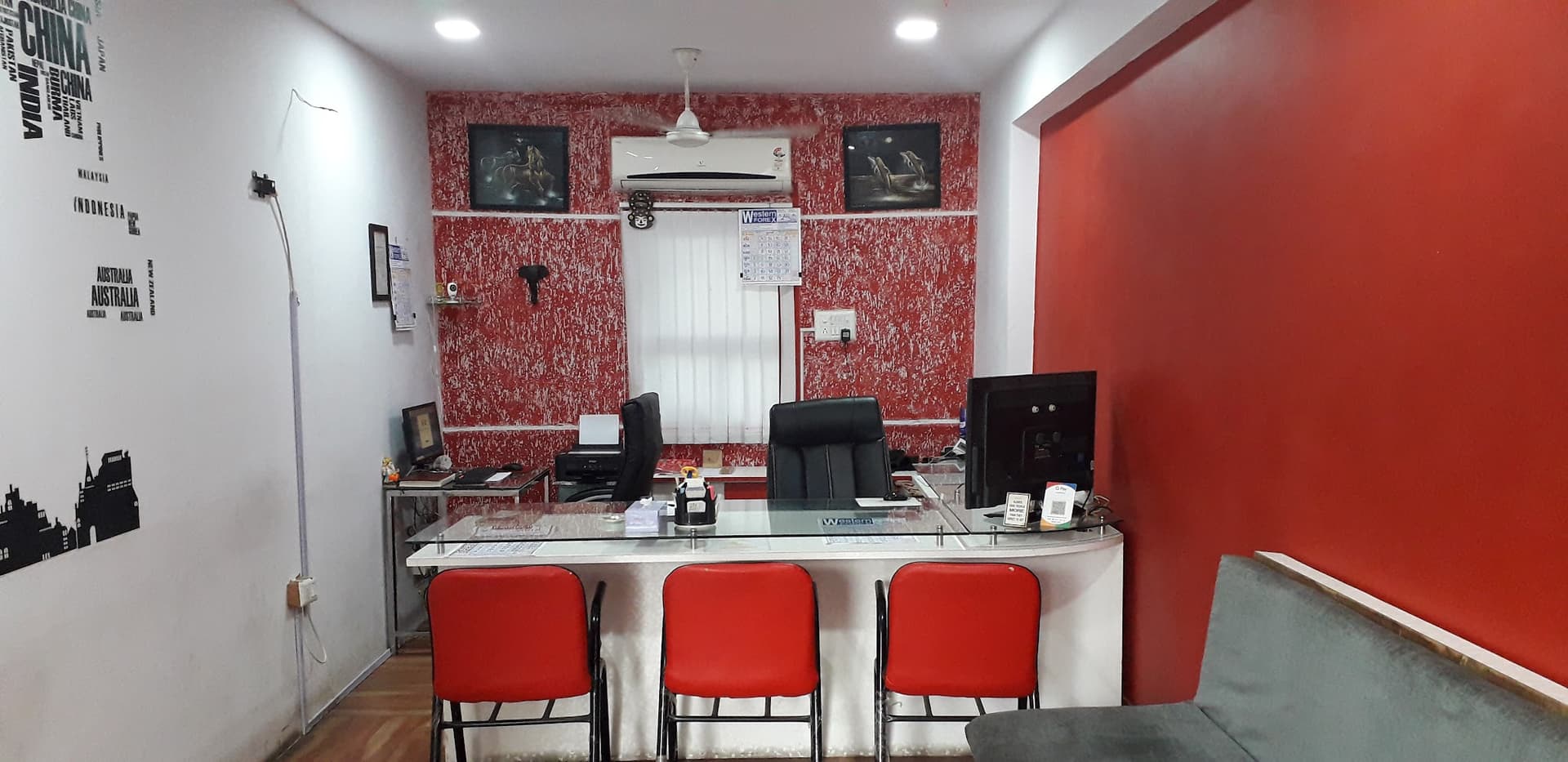 H TRAVEL ZONE