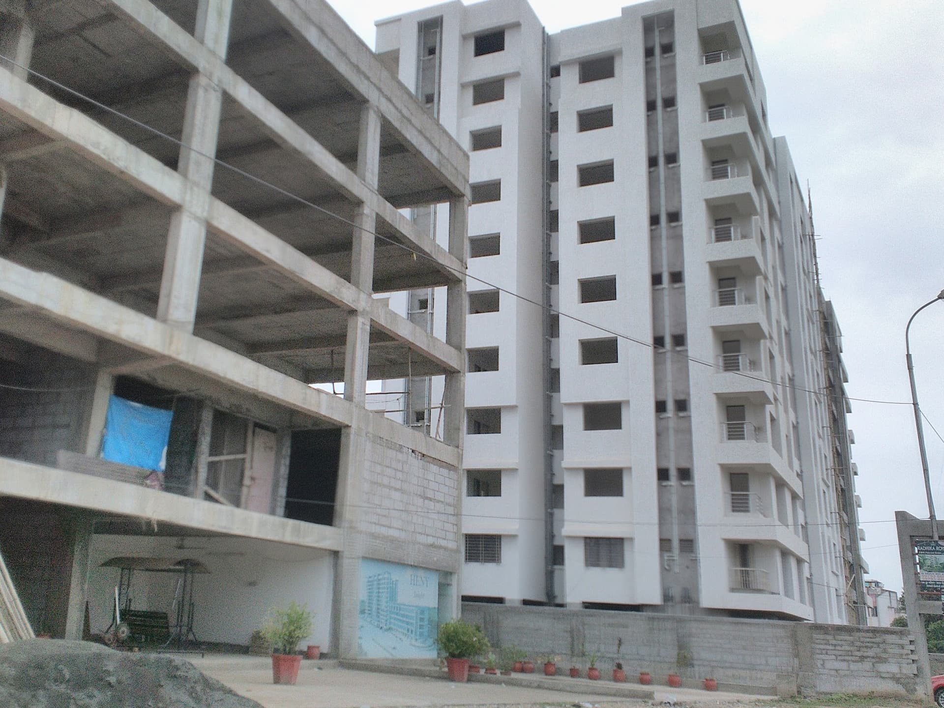 Heni Heights