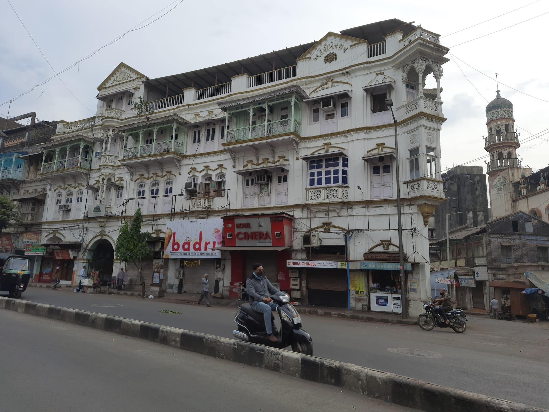Hotel Cinera