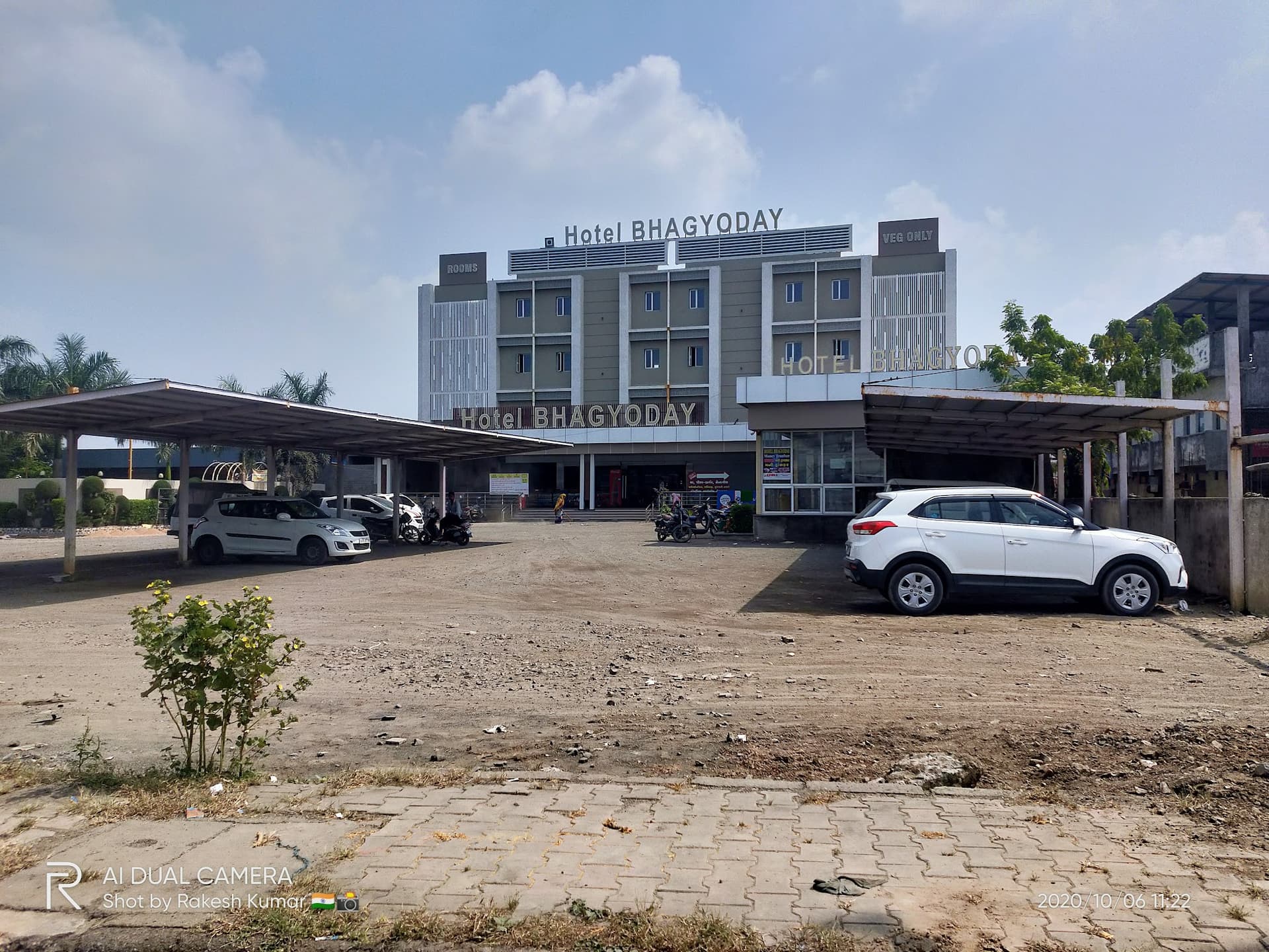 Hotel Kim Places