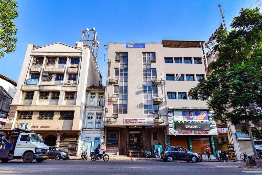 Hotel RB RESIDENCY