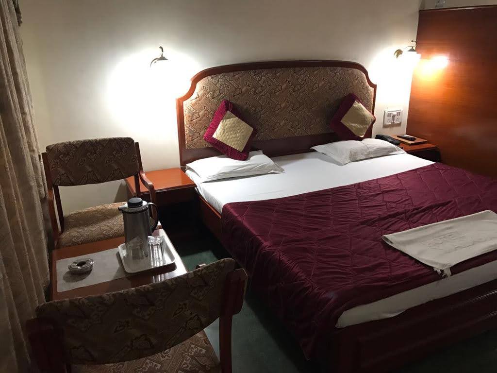 Hotel Yadgar