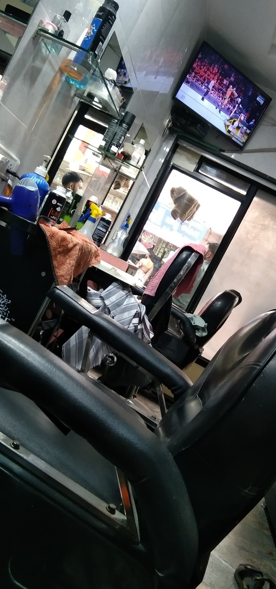 Kamal Hair Art