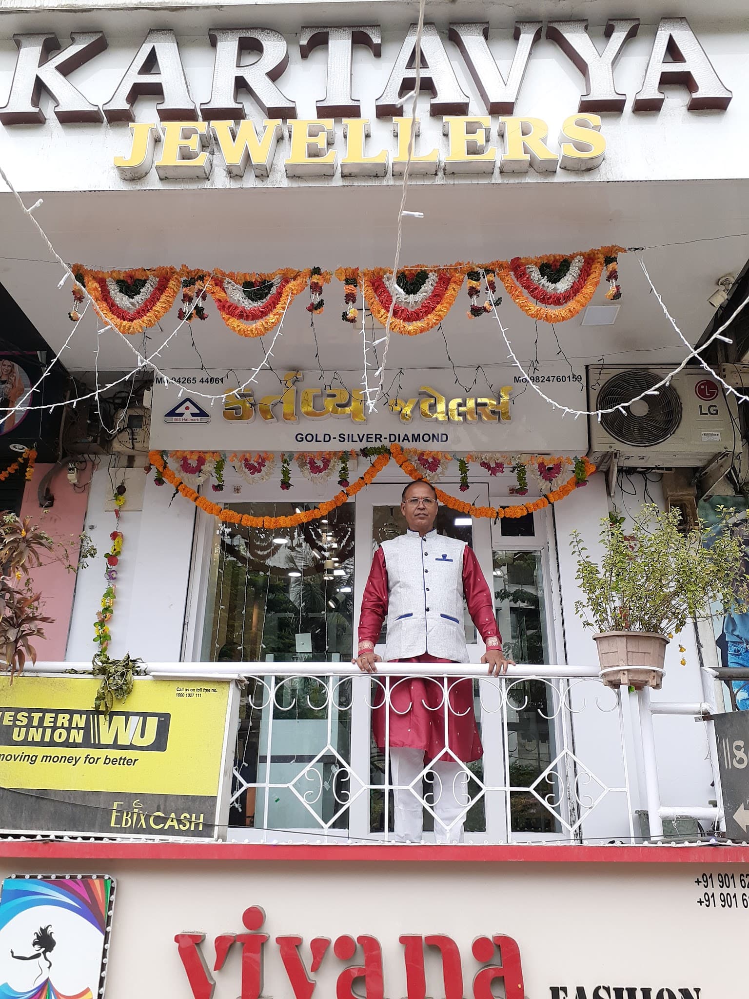 KARTAVYA JEWELLERS