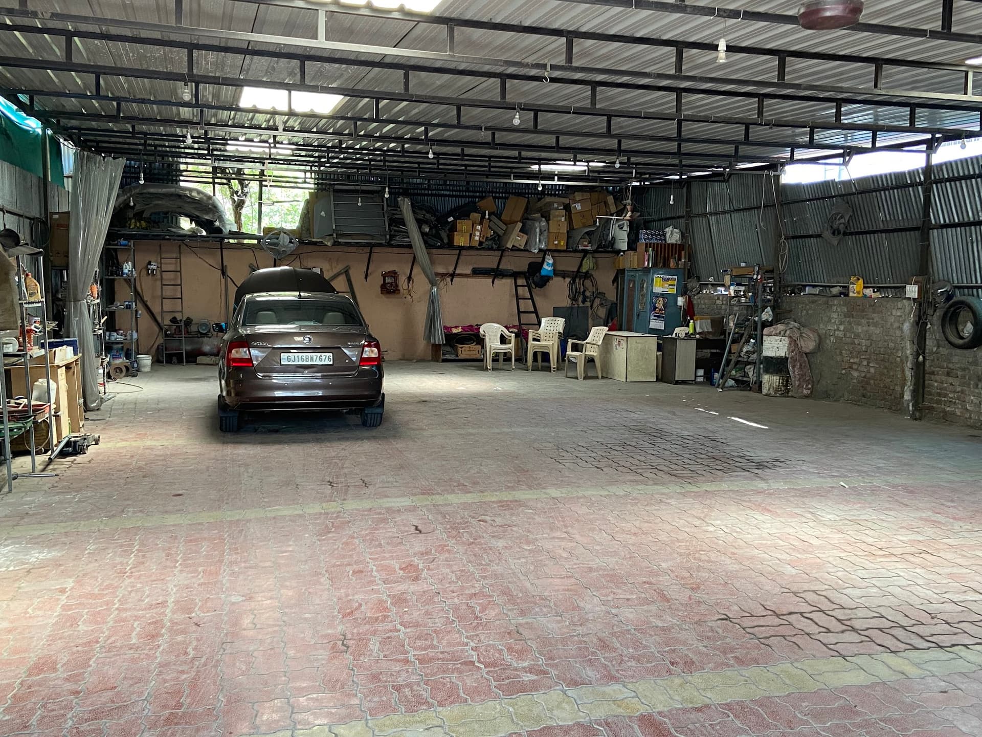 Khodiyar Motors & Car Wash