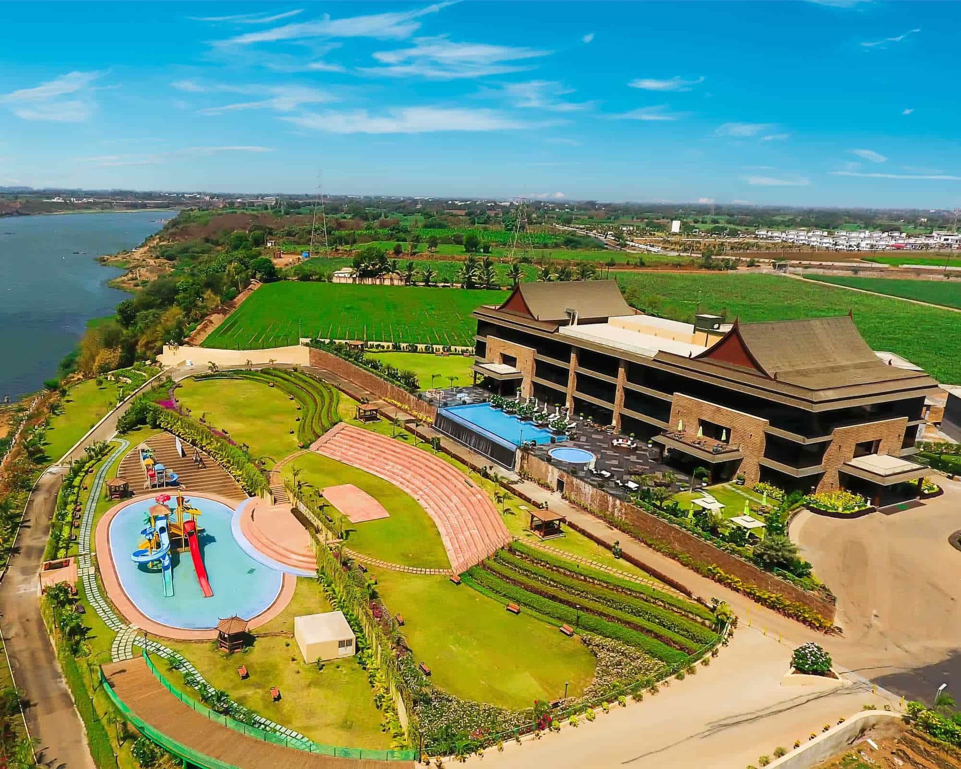 KKB Rio Colina - Club & Villa