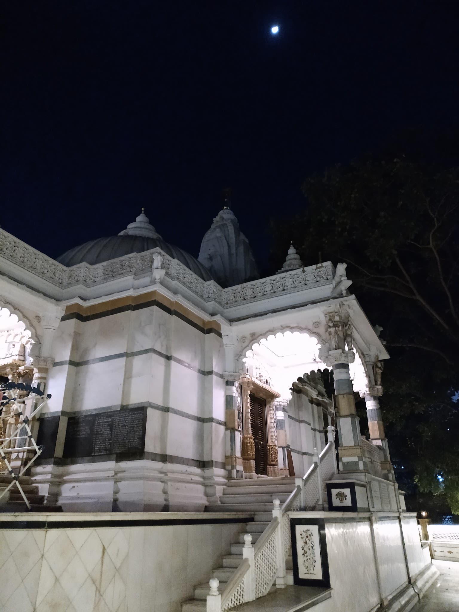 Lalbunglow Jain Temple