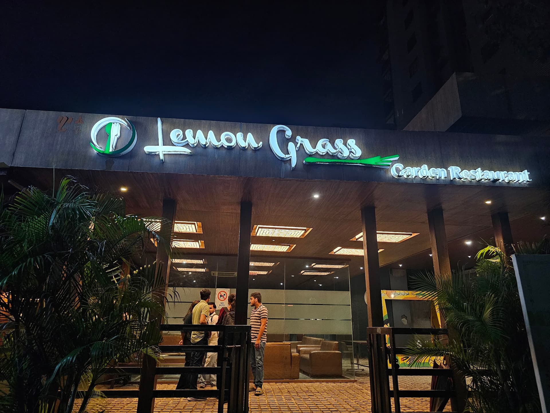Lemon Grass Garden Restaurant