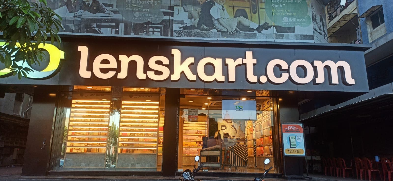 Lenskart.com at Ved Road Surat