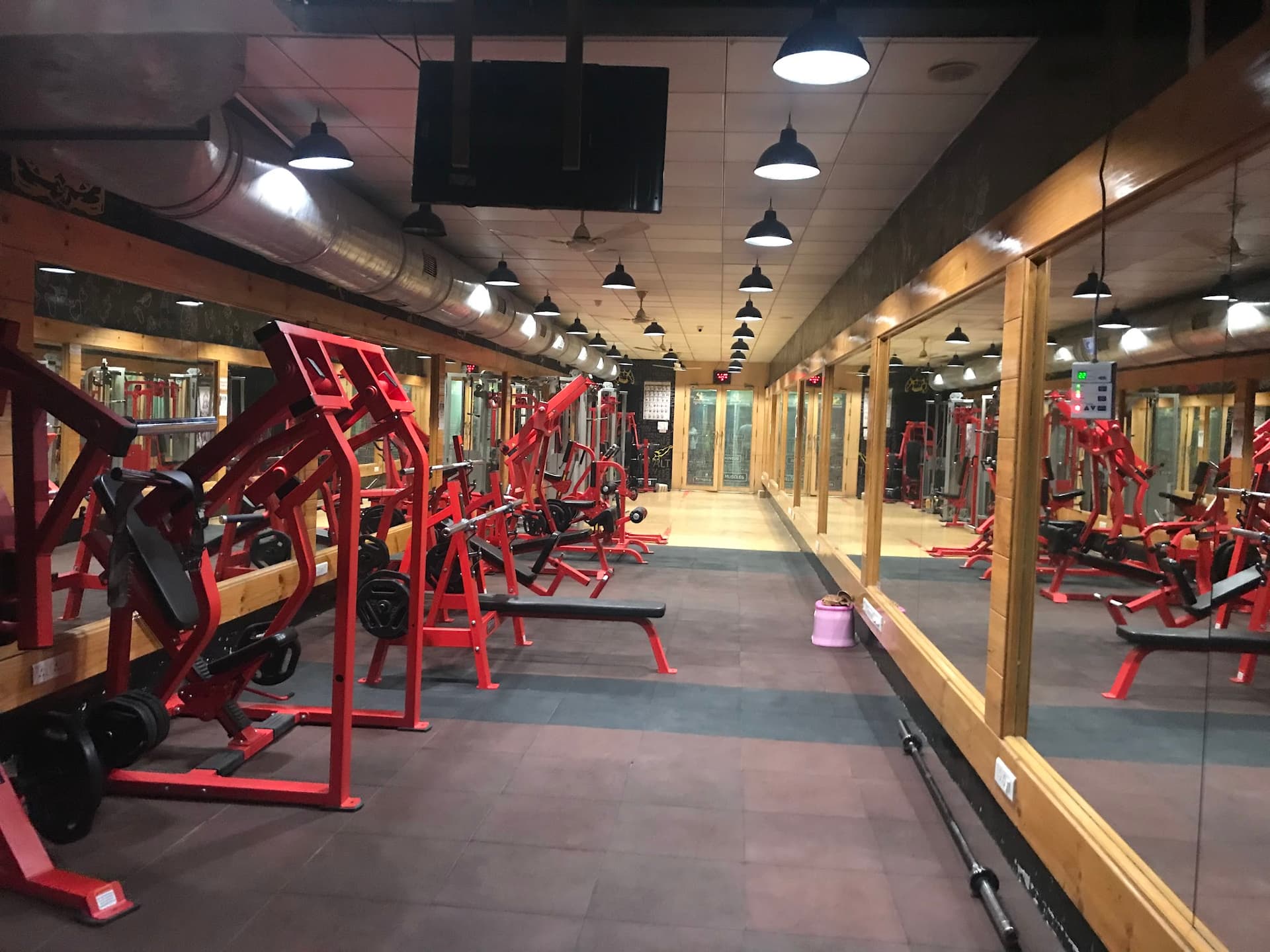 Living Well Health Club