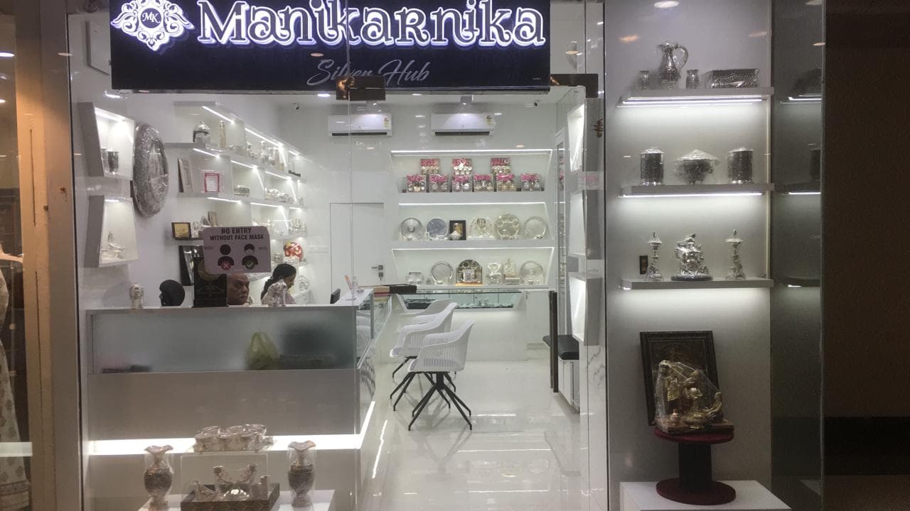 Manikarnika Silver Hub