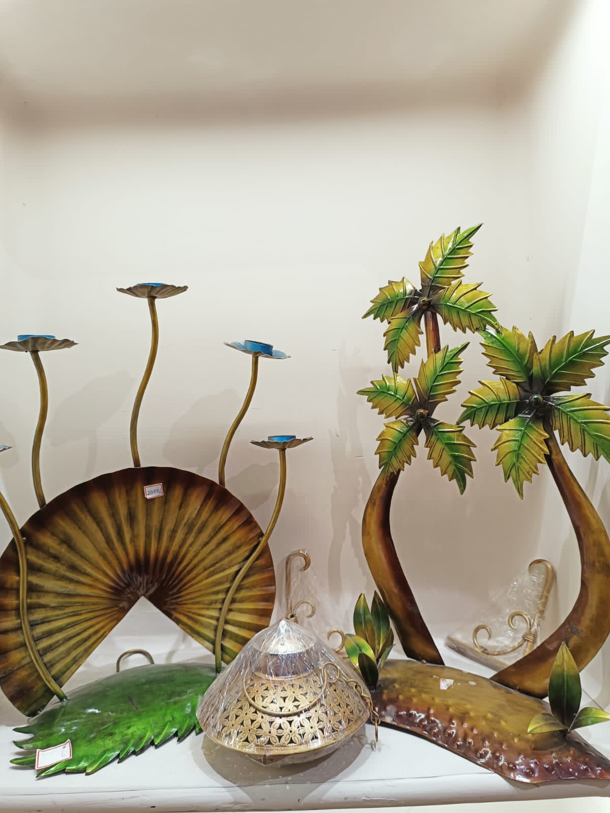 Meraki Art Handicrafts| Antique Home Decor Items| Handicraft Shop| in Surat
