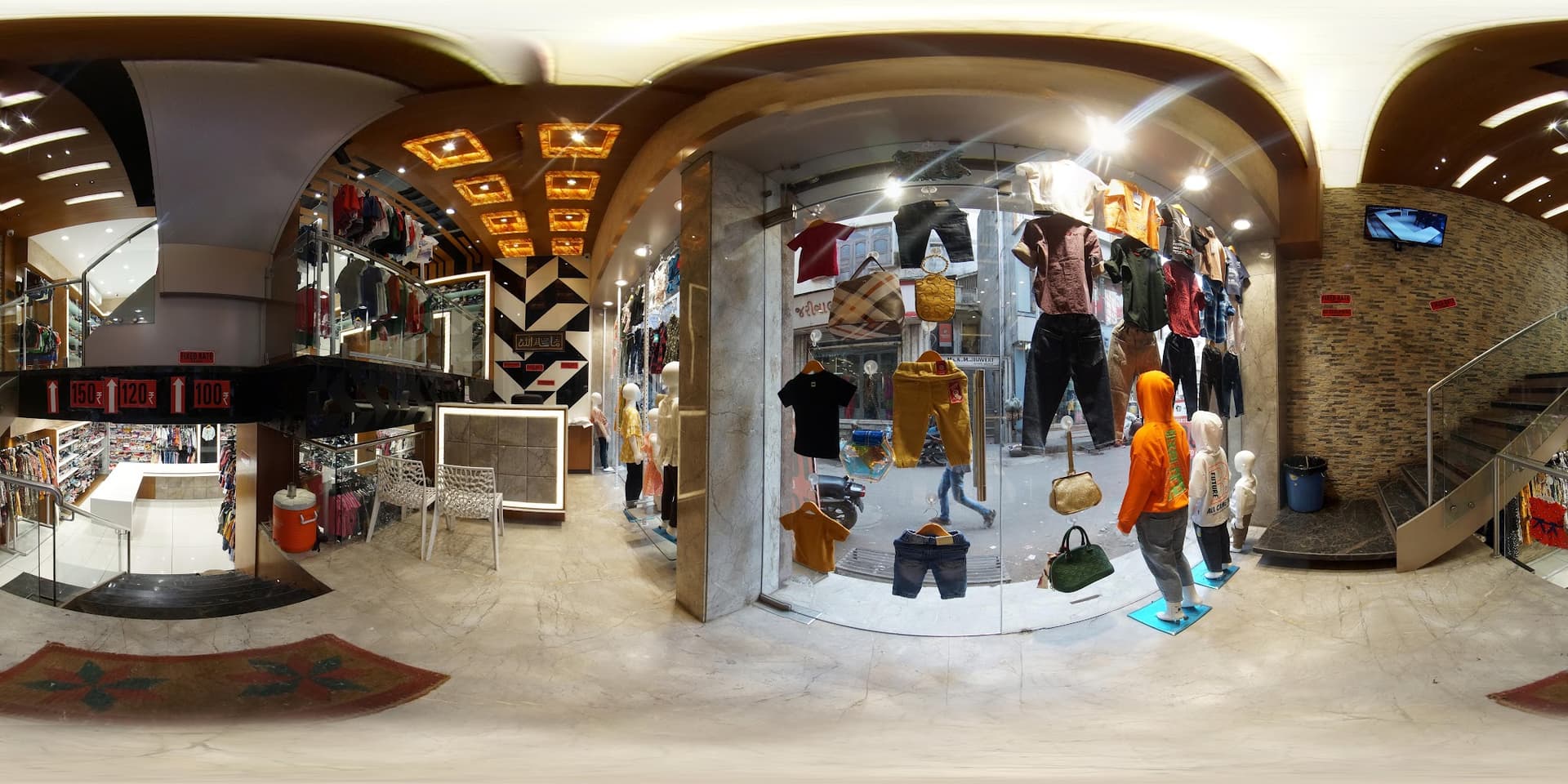 Mirror Fashion