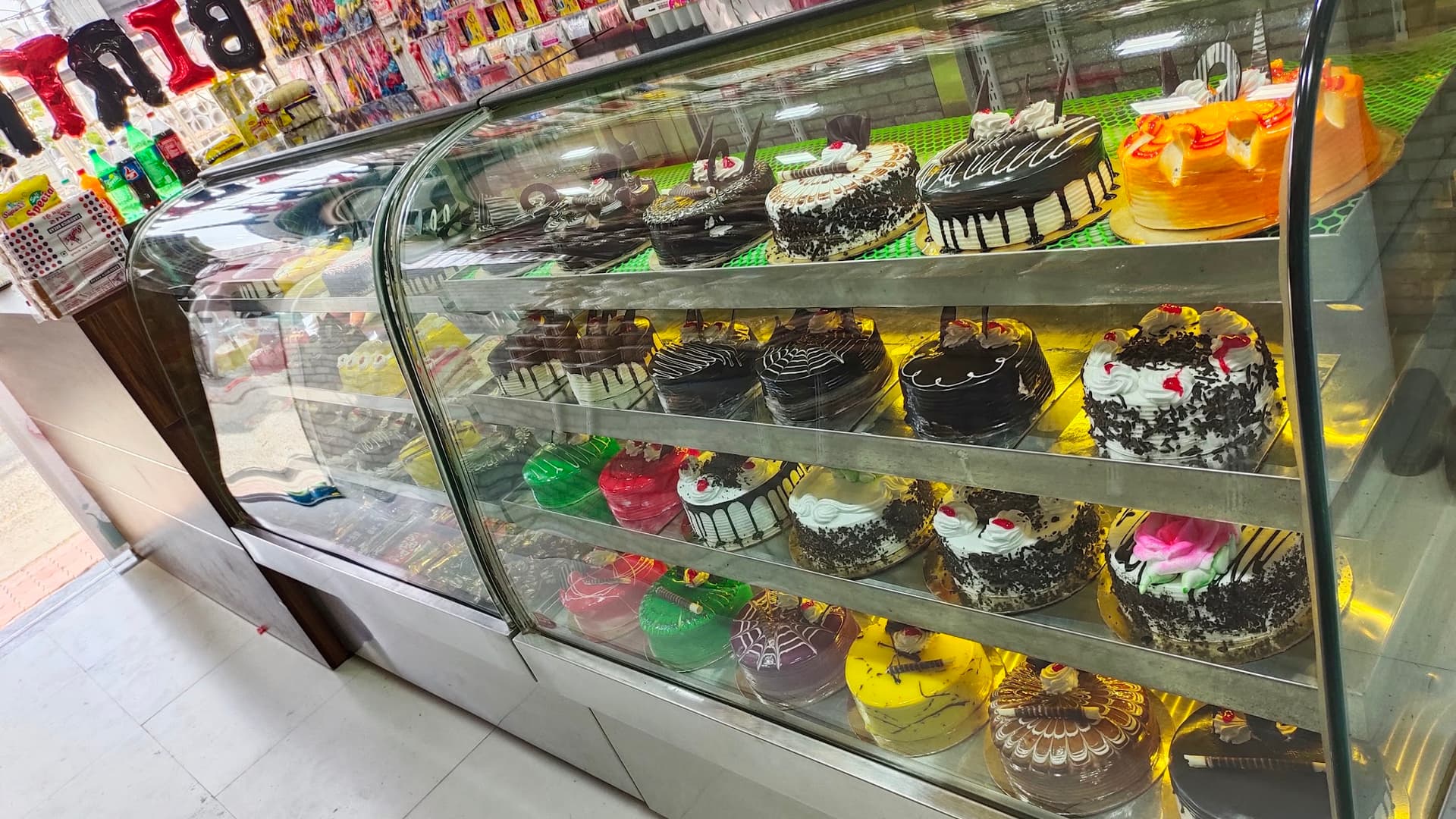 MN Bakery & Cake shop