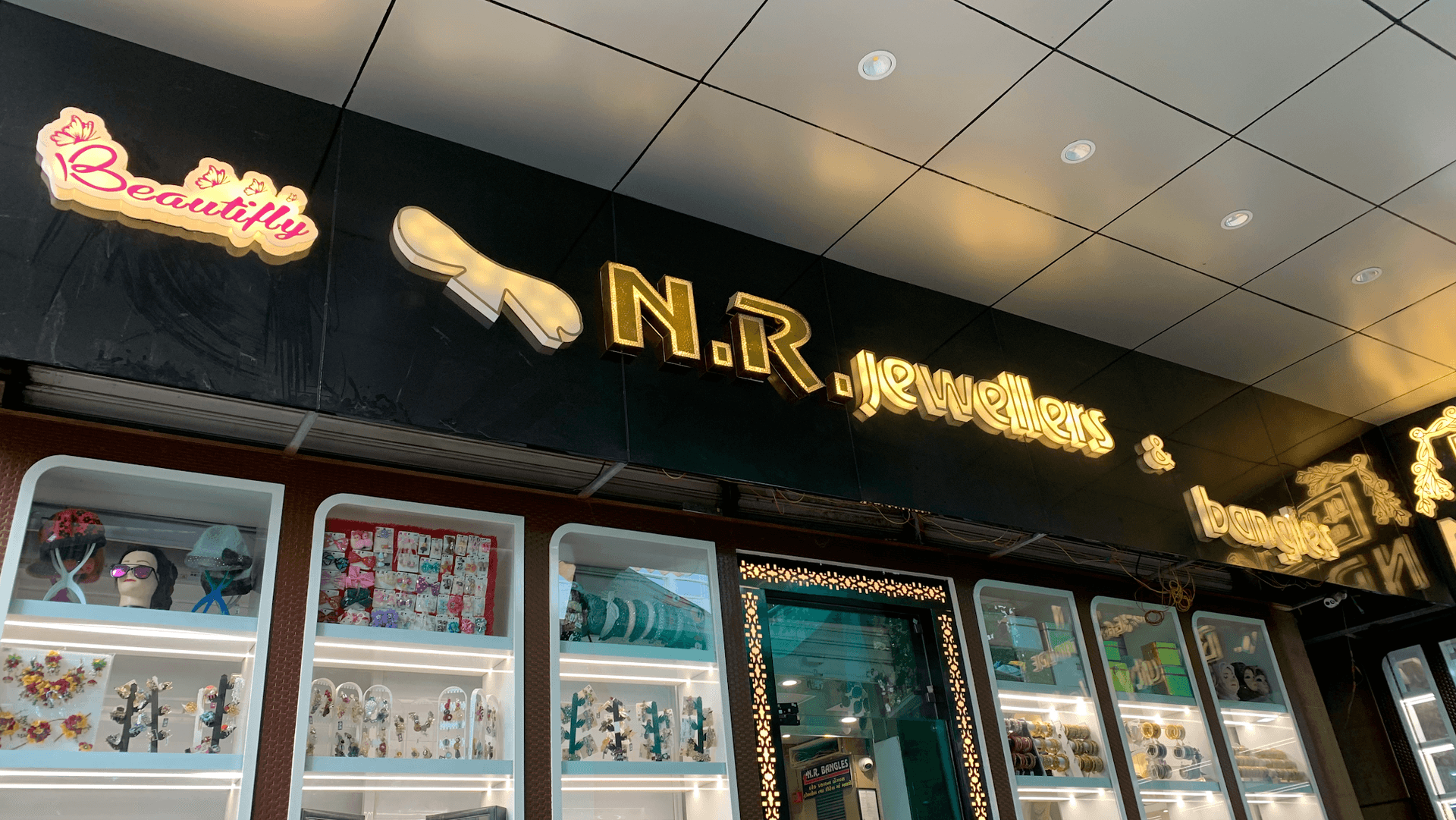 N.R. Jewellers