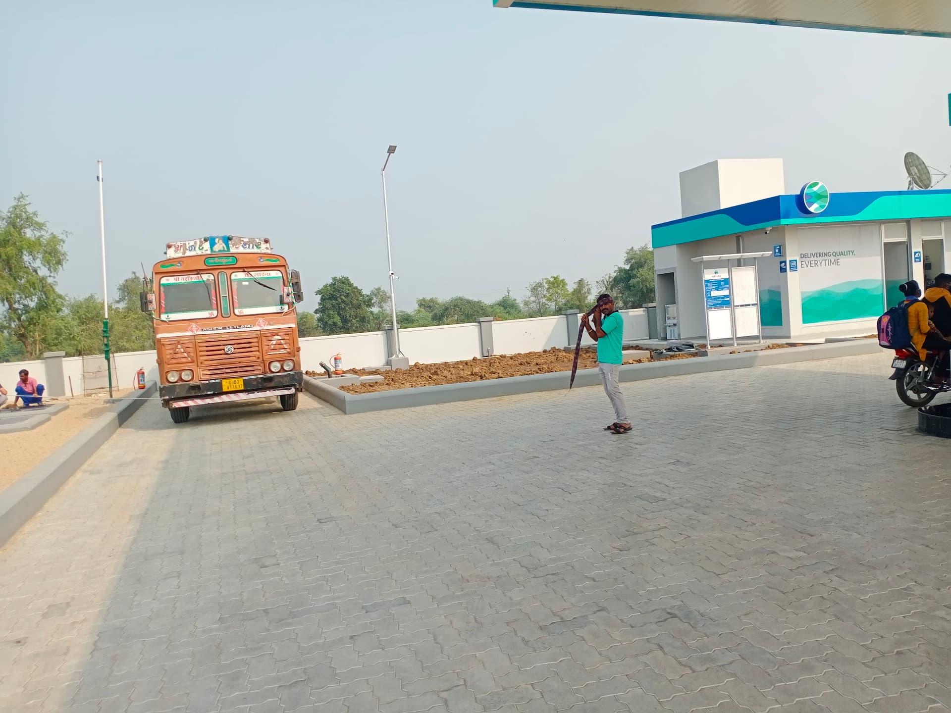 NAYARA PETROL PUMP - DHRUTI PETROLEUM
