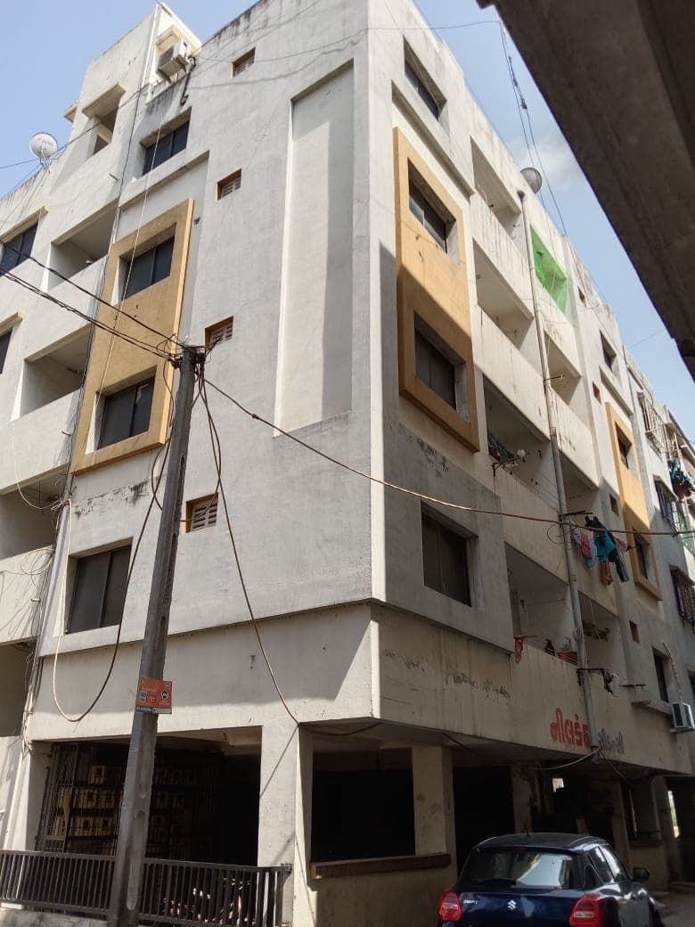 Nilkanth Apartment