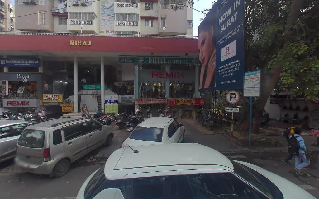 Niraj Apartment