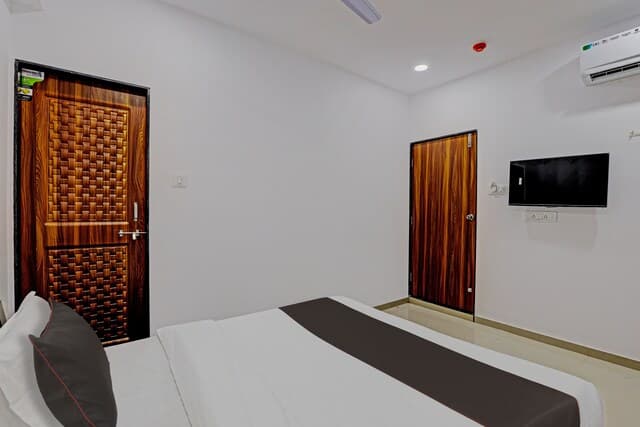 OYO Flagship Hotel Blueberry Rooms