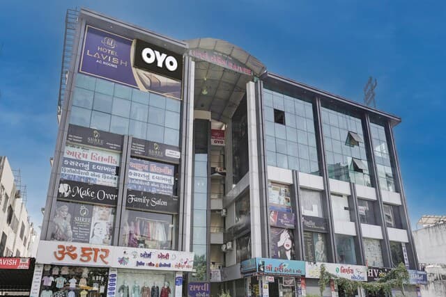 OYO Hotel Lavish