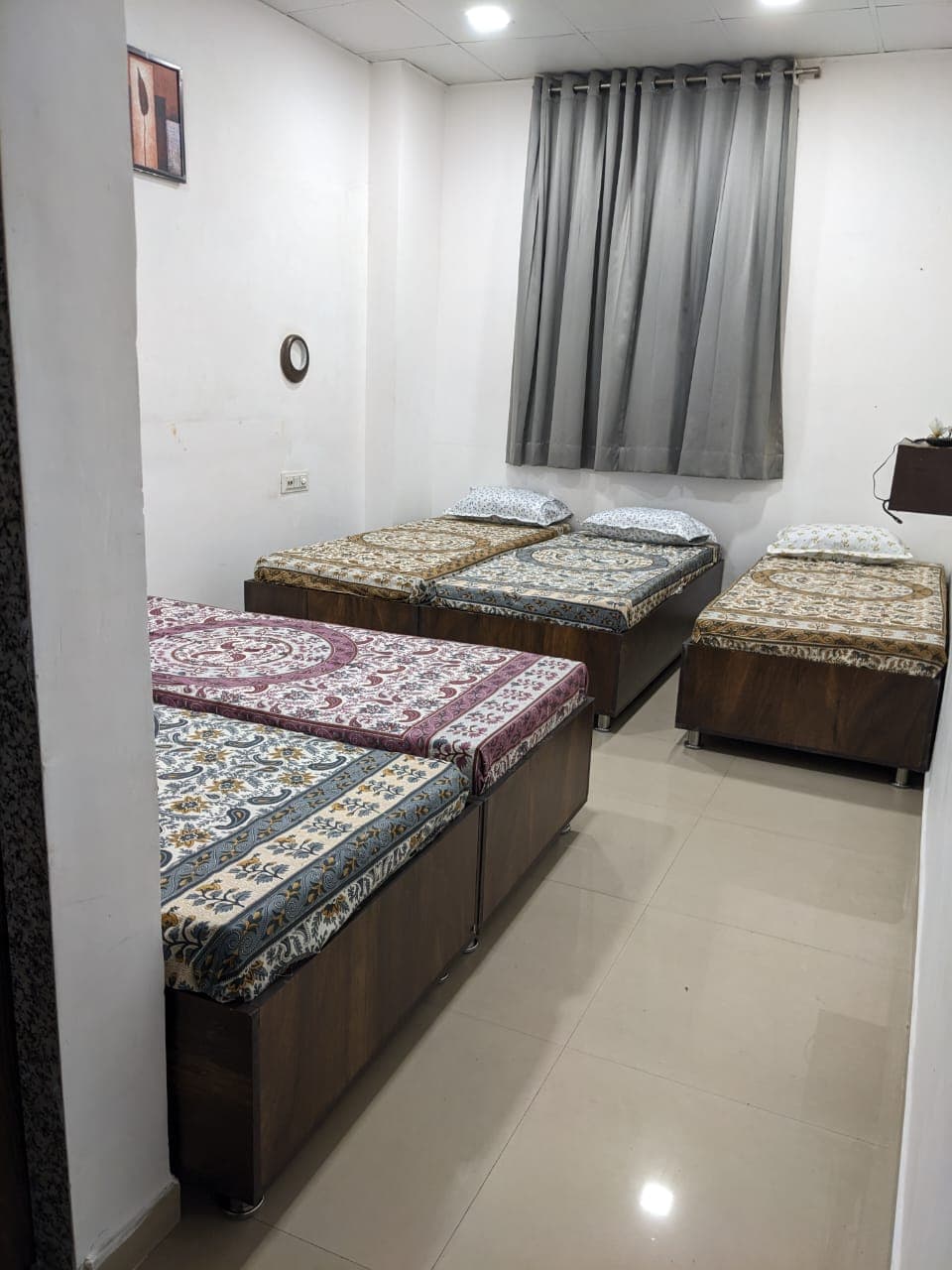 PG in Surat - HR PG