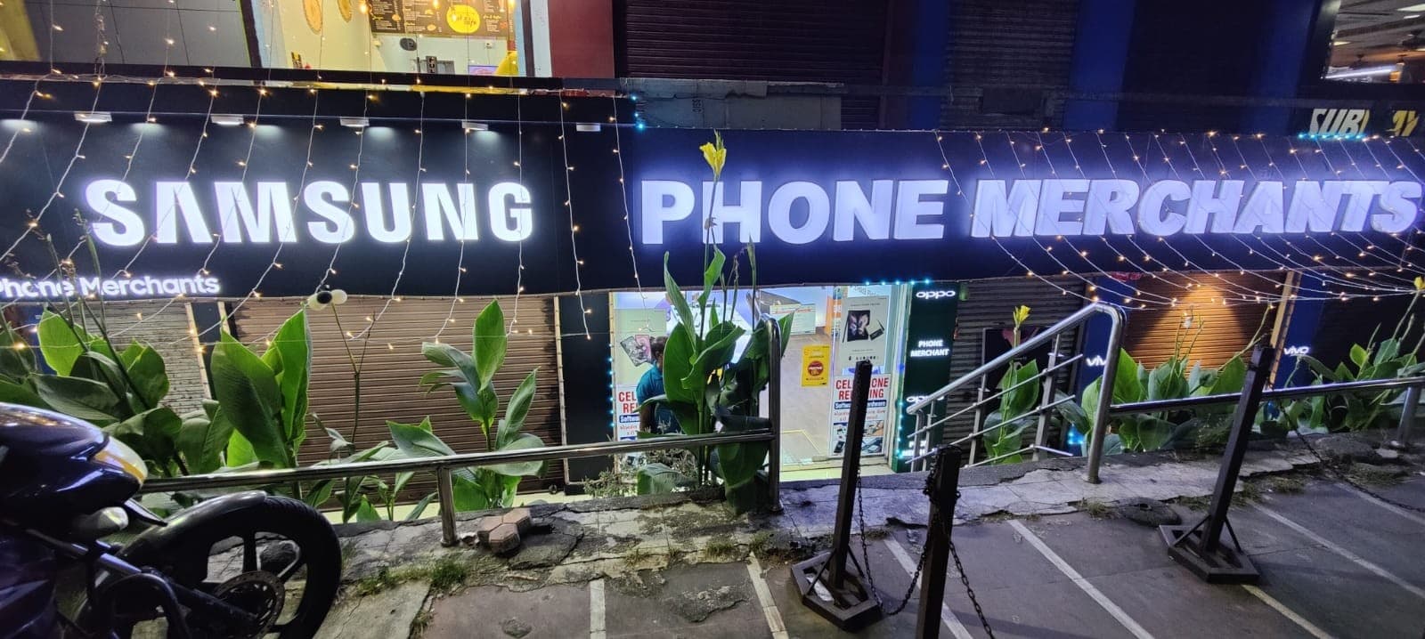 Phone Merchants