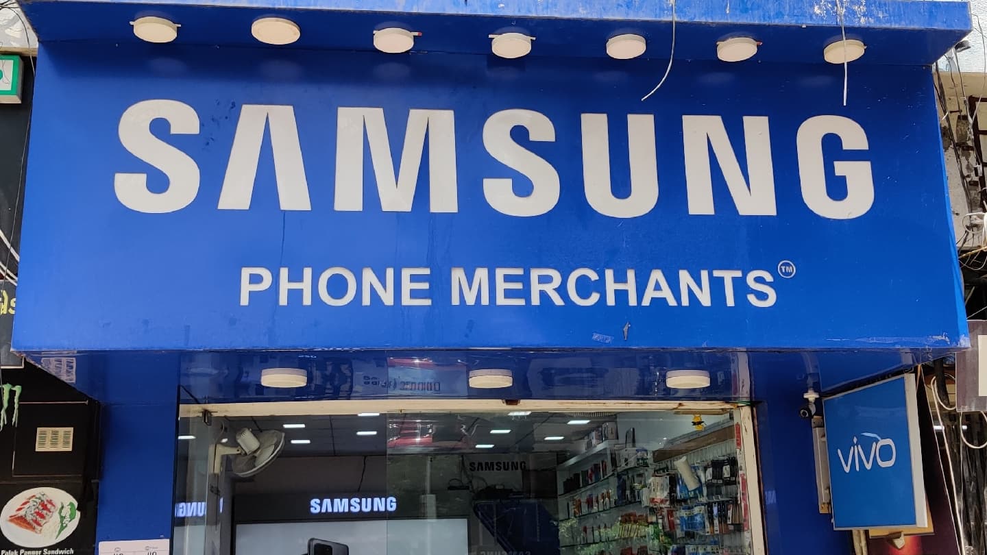 Phone Merchants