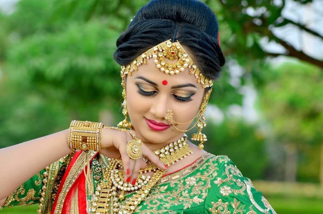 Pihu Beauty Parlour