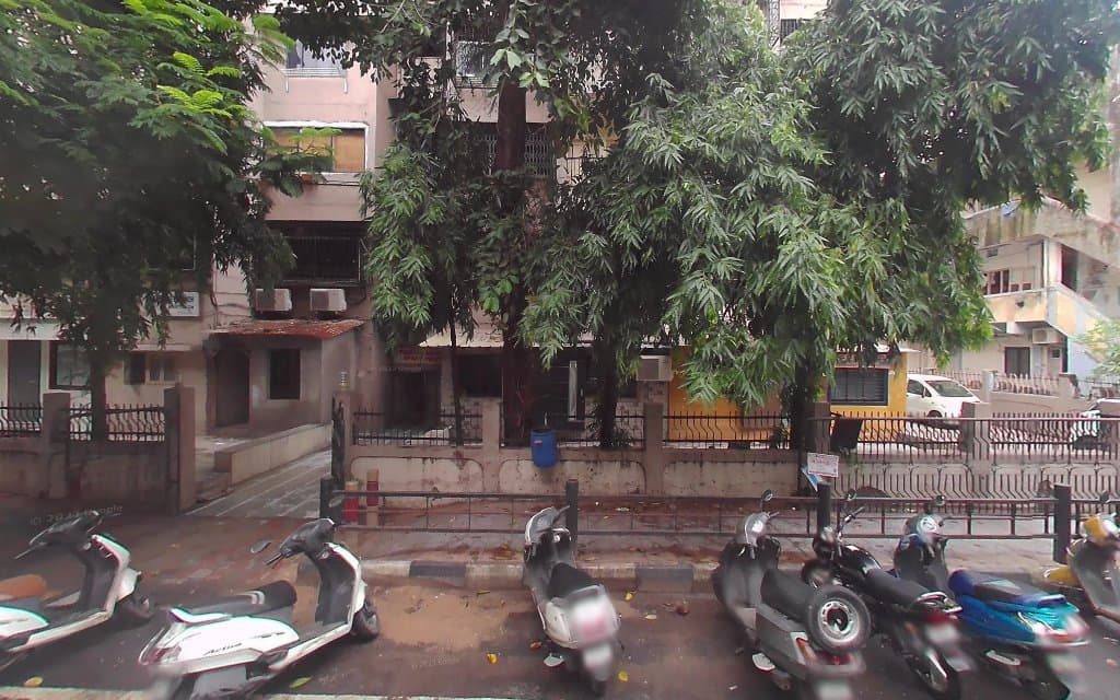 Pragna Ashish Apartment - પ્રજ્ઞા આશિષ એપાર્ટમેન્ટ