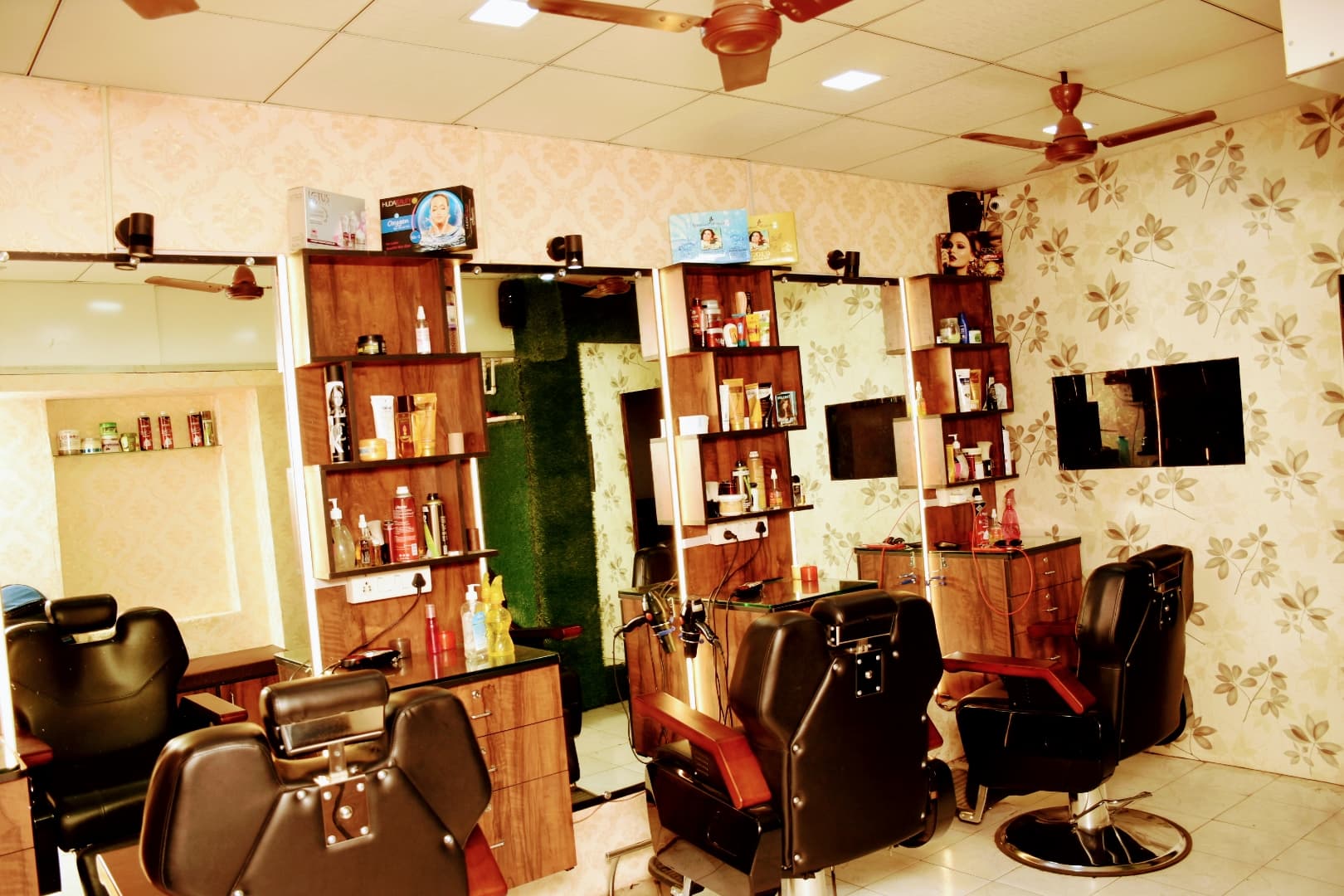 Pramukh Hair & Beauty