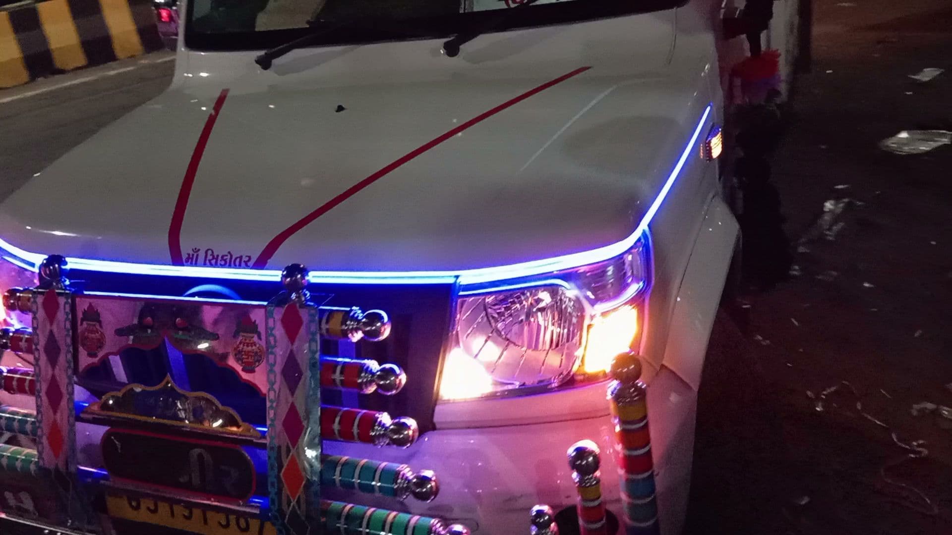 Radhe Car Decor