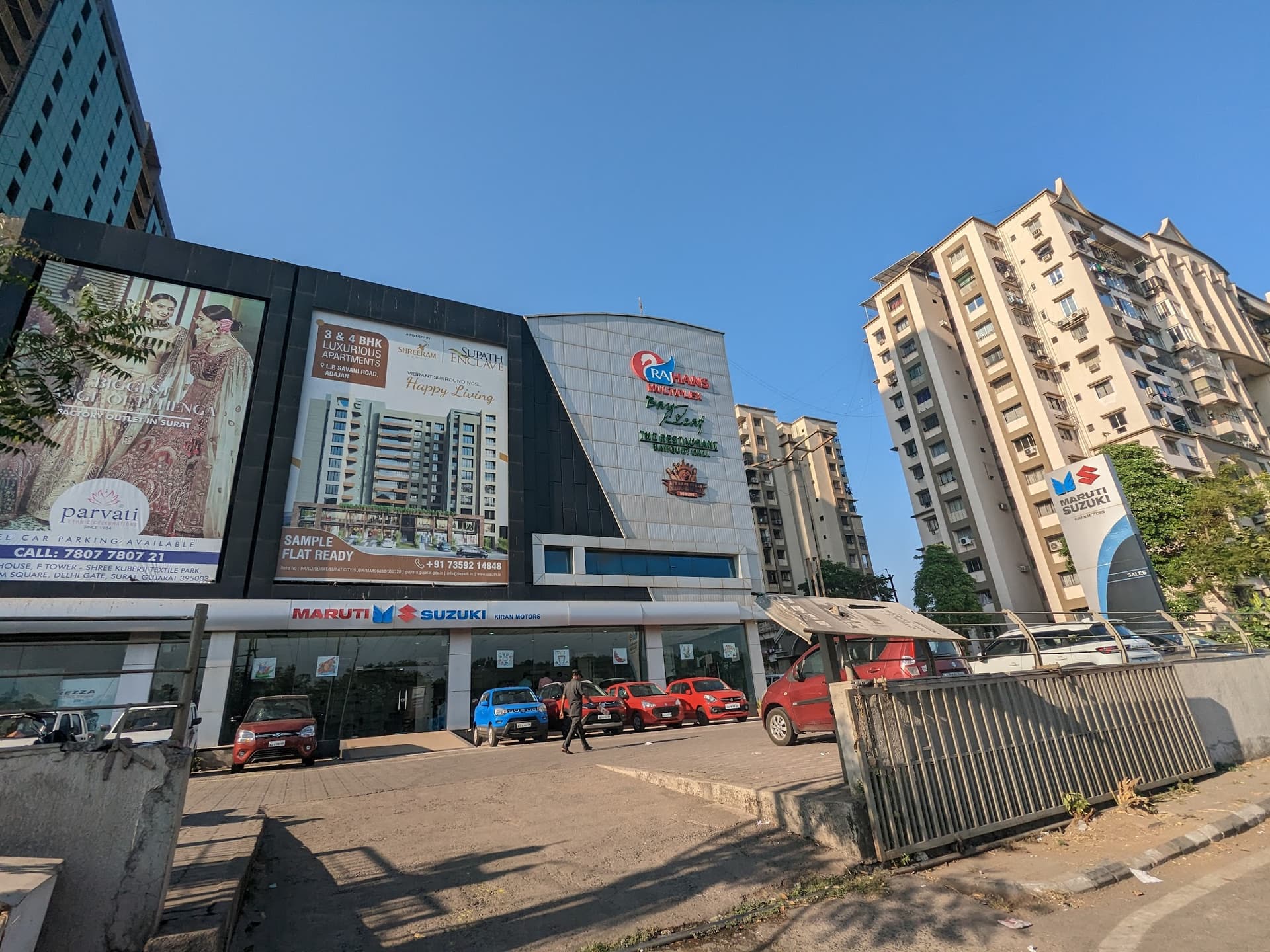 Rajhans Multiplex