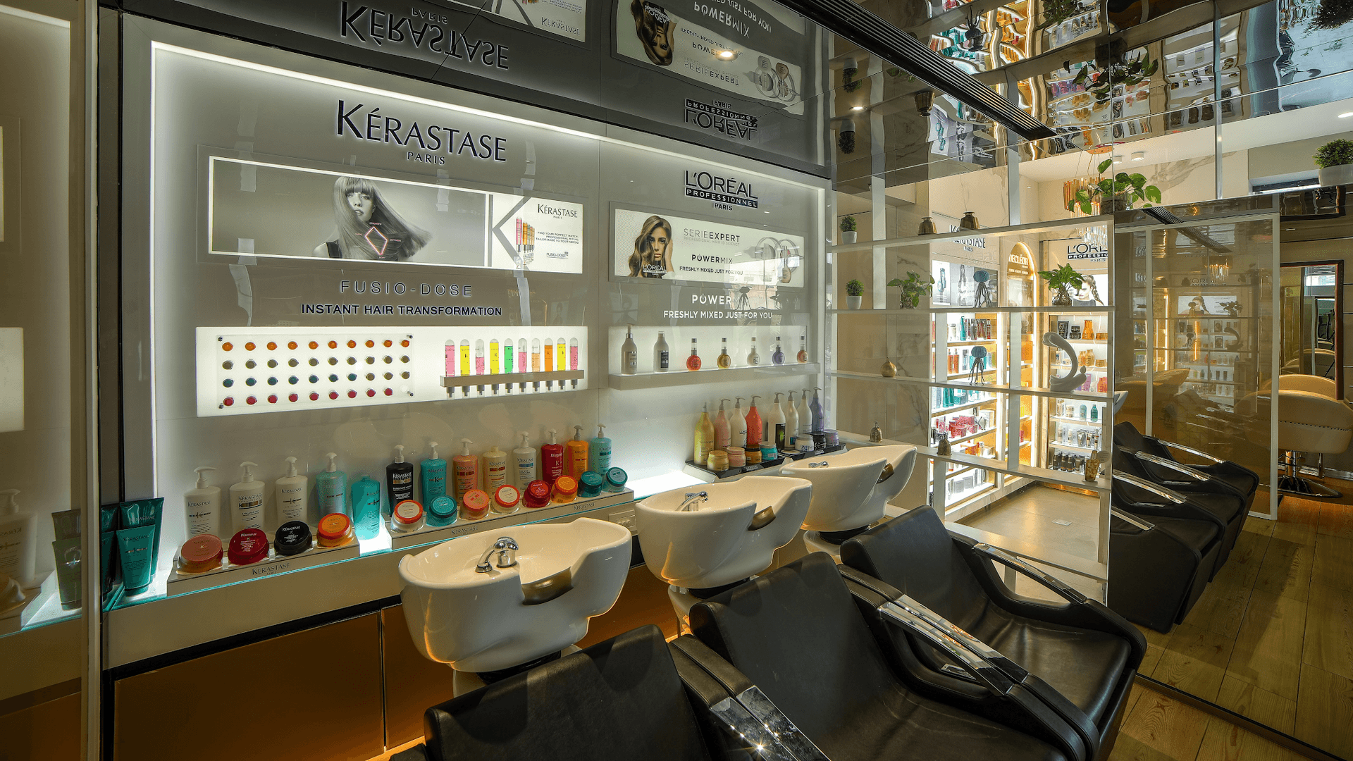 Reflexions Unisex Salon